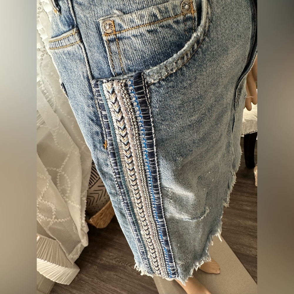 Free People Embellished Denim Mini Skirt Size 4 - Picture 8 of 11